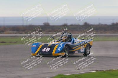 media/Jan-14-2023-CalClub SCCA (Sat) [[d2757389b8]]/Group 4/Race (Sunset)/